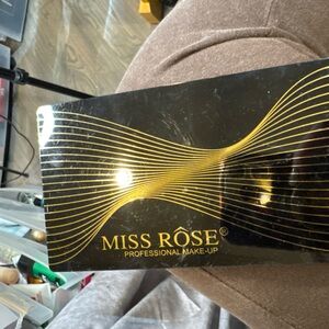 Miss Rose Professional ‎ Makeup Contour Palette